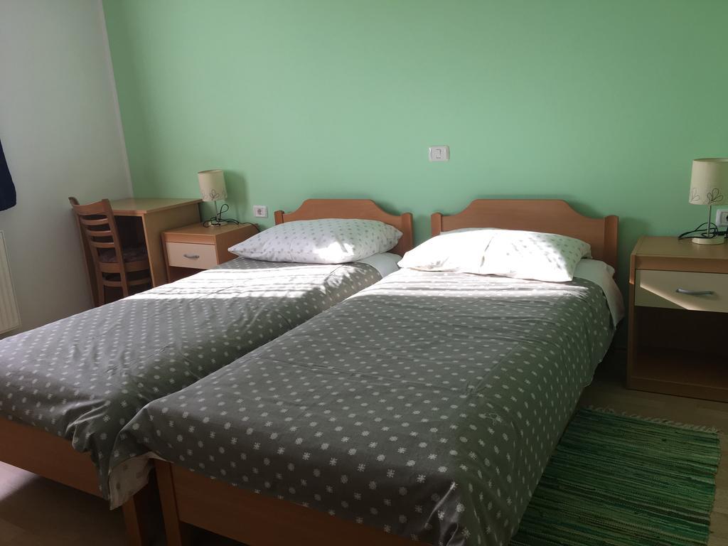 Guest House Okrepcevalnica Zemonska Vaga Ilirska Bistrica Exterior photo